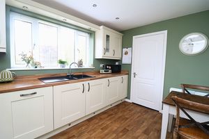 Photo 9- click for photo gallery